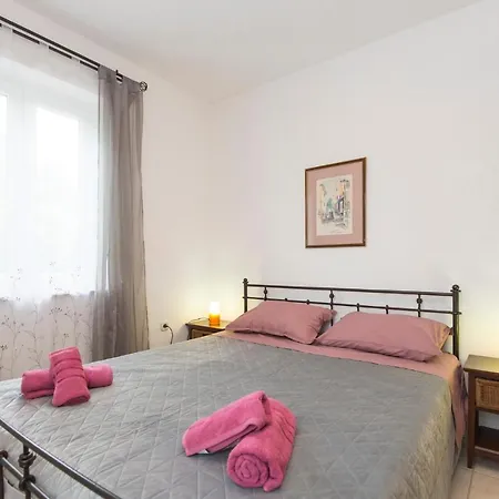 House Paolo 2264 Holiday home